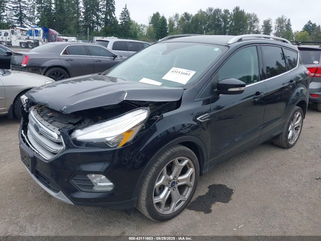 1FMCU9J97KUA72372 Ford Escape