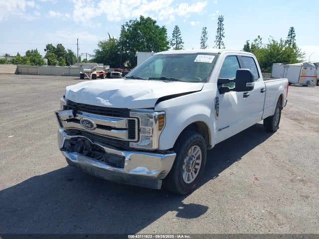 Ford 2018 2018 1FT7W2AT8JEB20943 Image 2