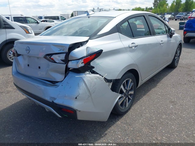 3N1CN8EV5PL829597 Nissan Versa