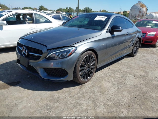Mercedes-Benz m276 2018 WDDWJ6EB2JF674384 Image 2
