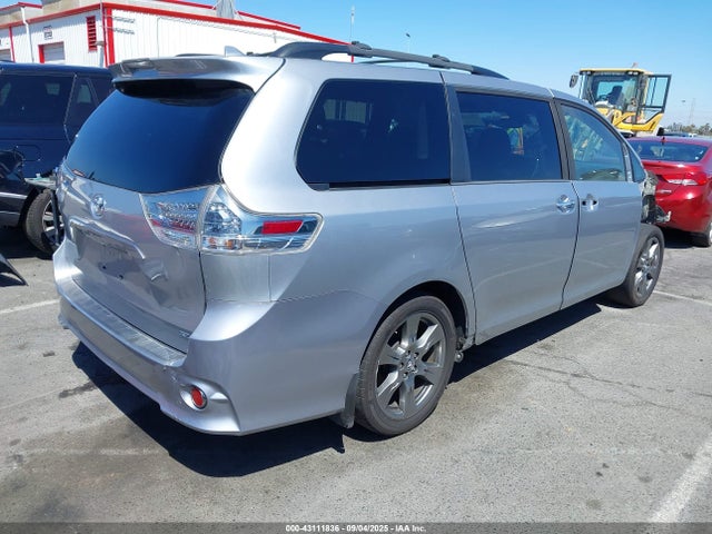 5TDXZ3DCXJS962511 Toyota 2gr-fks