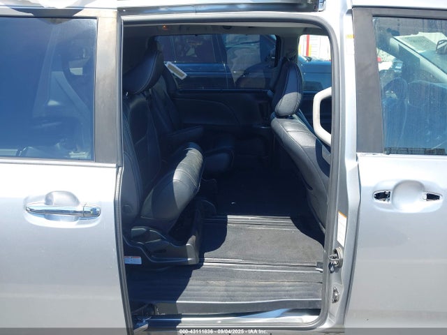 5TDXZ3DCXJS962511 Toyota 2gr-fks