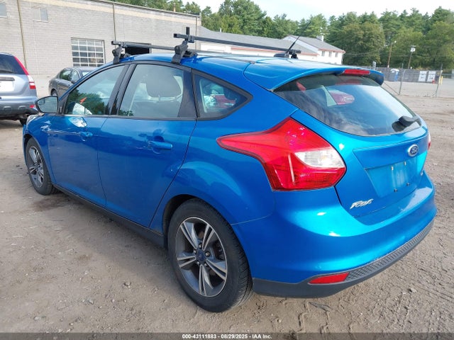 Ford Focus 2014 1FADP3K29EL329319 Image 3