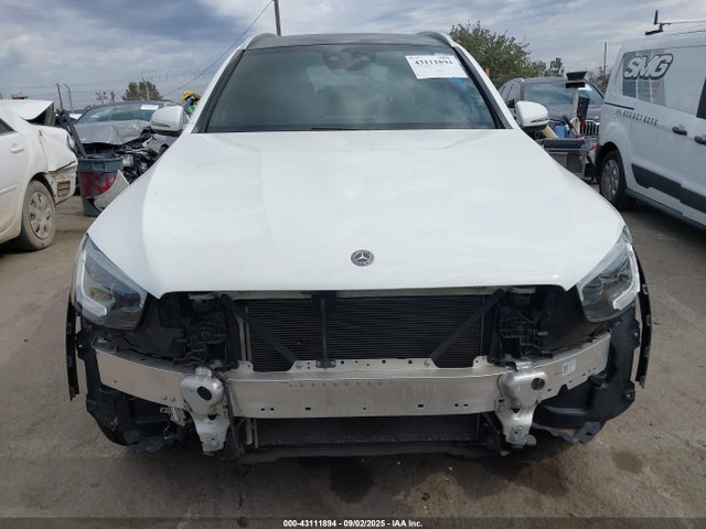 W1N0G8DB1MF867859 Mercedes-Benz m264