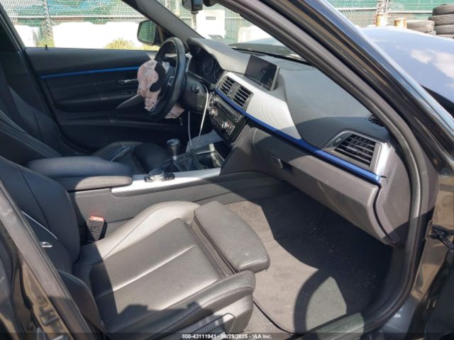 2017 BMW 340I WBA8B7G5XHNT70794 Photo 4