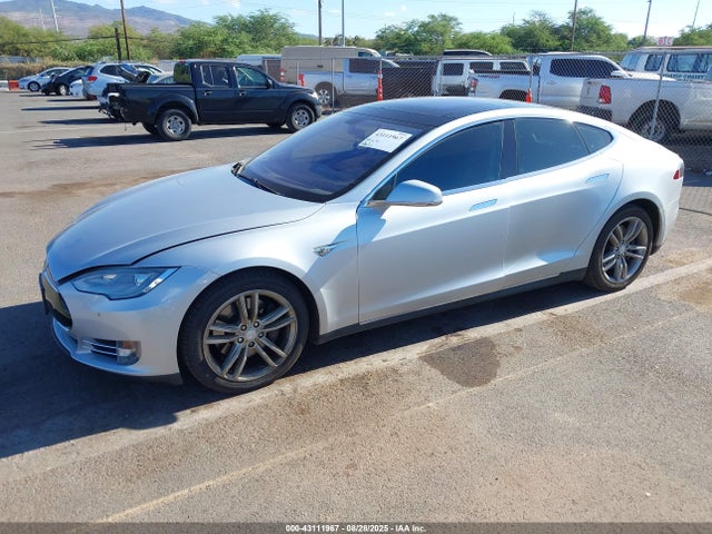 2013 TESLA MODEL S 5YJSA1CG5DFP26559 Photo 1