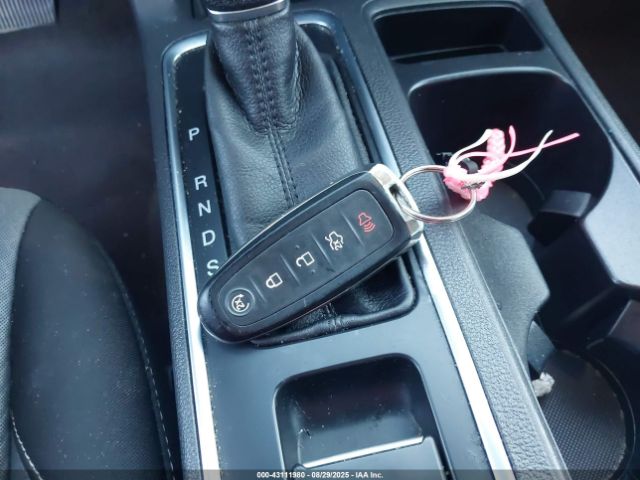 2019 FORD ESCAPE 1FMCU9GDXKUA49583 Photo 10