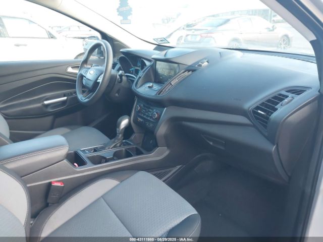 2019 FORD ESCAPE 1FMCU9GDXKUA49583 Photo 4