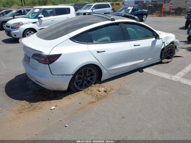 2022 TESLA MODEL 3 5YJ3E1EB0NF247719 Photo 3