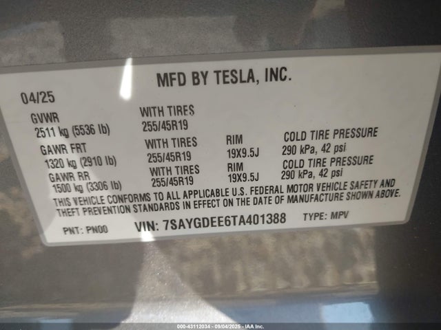 2026 TESLA MODEL Y 7SAYGDEE6TA401388 Photo 8