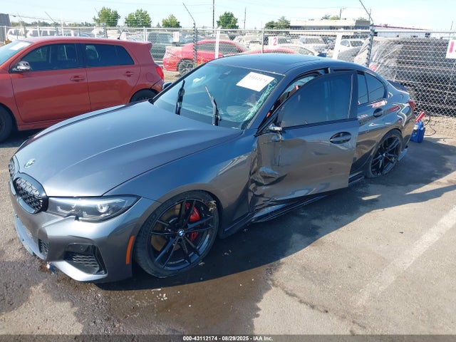 3MW5U9J02N8C55174 BMW M340I