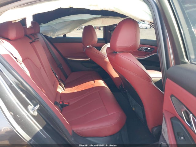 3MW5U9J02N8C55174 BMW M340I