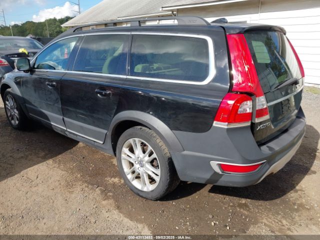 2016 VOLVO XC70 YV4612NM9G1239997 Photo 2