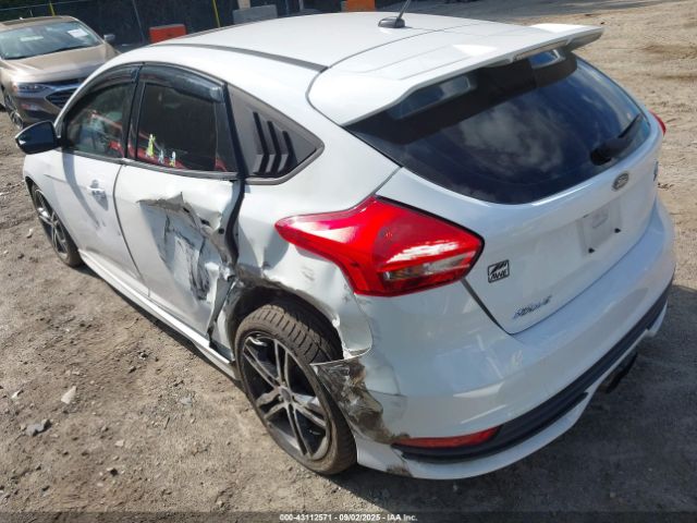2017 FORD FOCUS ST 1FADP3L92HL251899 Photo 2