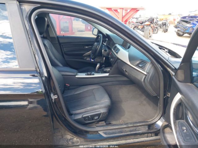 2013 BMW 320I WBA3B1C5XDK129102 Photo 4