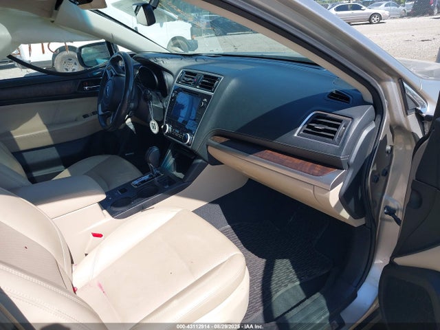4S4BSANC3K3273068 Subaru na u5