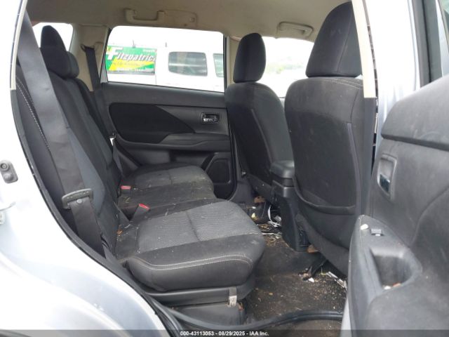 2016 MITSUBISHI OUTLANDER JA4AD3A37GZ034388 Photo 7