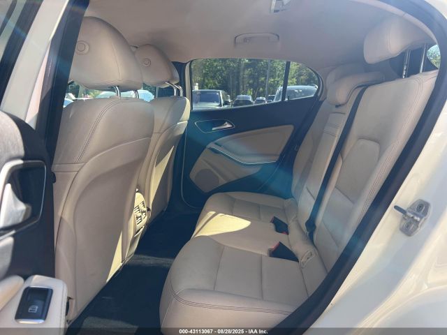 2018 MERCEDES-BENZ GLA WDCTG4GB8JJ367113 Photo 7