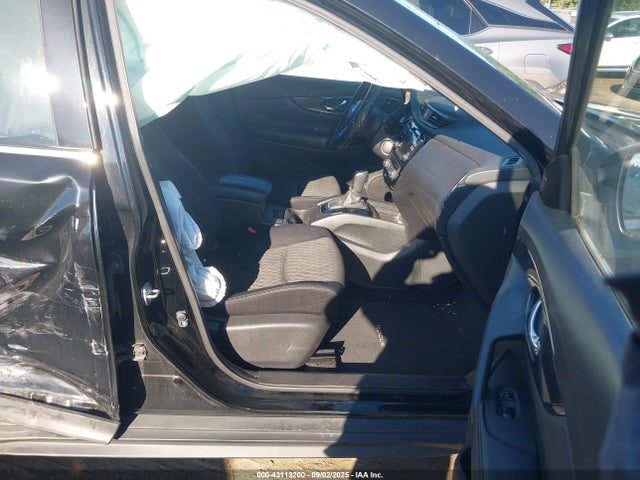 Nissan 2017 2017 JN8AT2MV6HW016875 Image 5