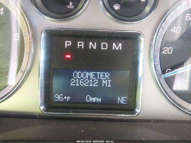 2011 CADILLAC ESCALADE 1GYS3CEFXBR134361 Photo 6
