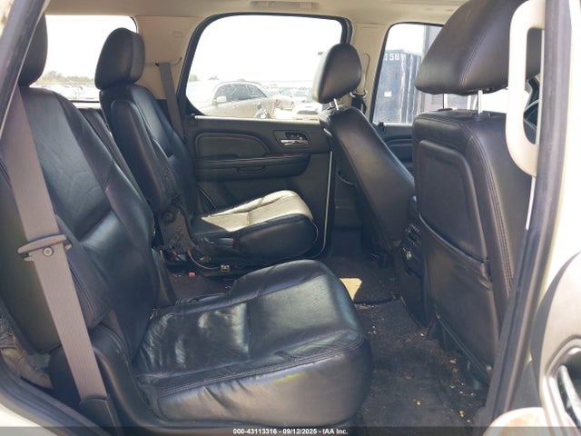 2011 CADILLAC ESCALADE 1GYS3CEFXBR134361 Photo 7
