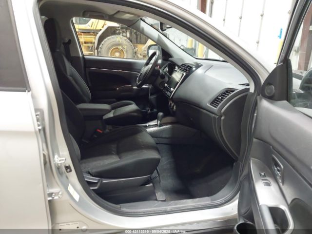 2020 MITSUBISHI OUTLANDER SPORT JA4AR3AUXLU025802 Photo 4