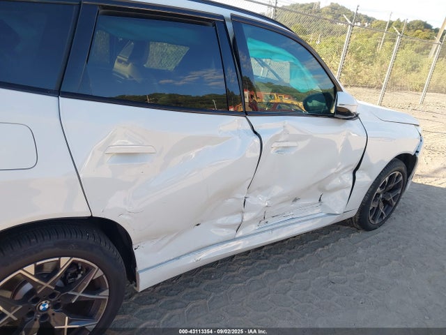 BMW 2025 2025 5UX53GP00S9033654 Image 6
