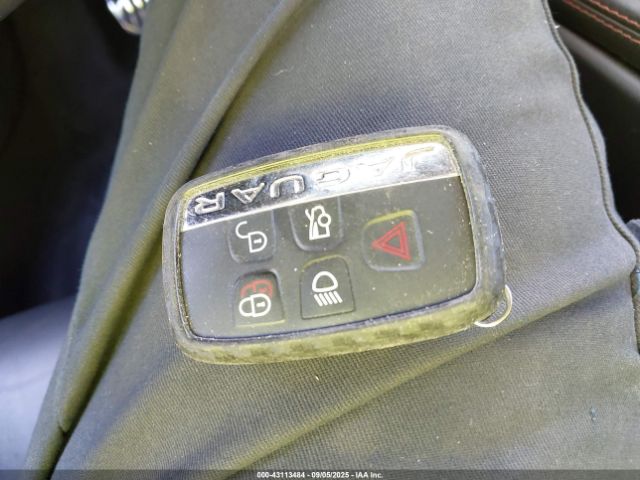 2015 JAGUAR F-TYPE SAJWA6DA4FMK13453 Photo 10