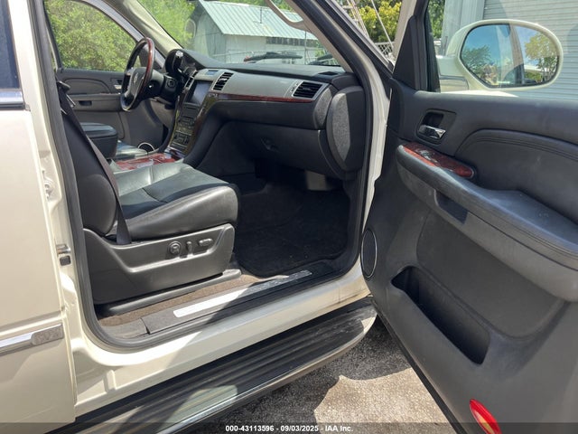 2009 CADILLAC ESCALADE 1GYFK23219R152935 Photo 4