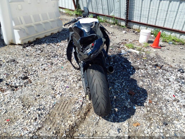JKBZXVM17PA005290 Kawasaki Ninja Zx-10r