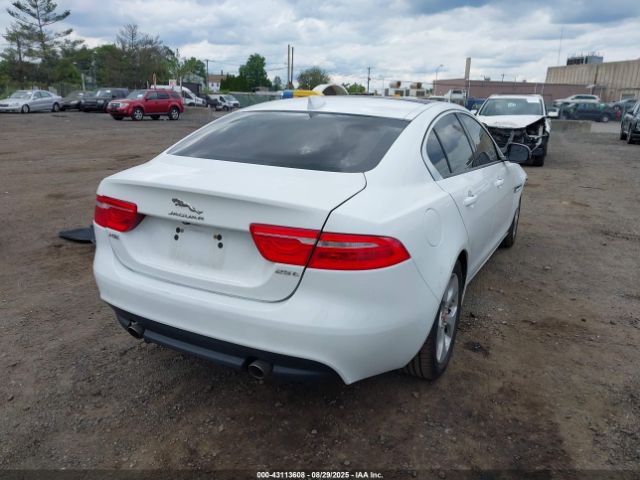 2018 JAGUAR XE SAJAR4FX5JCP31465 Photo 3