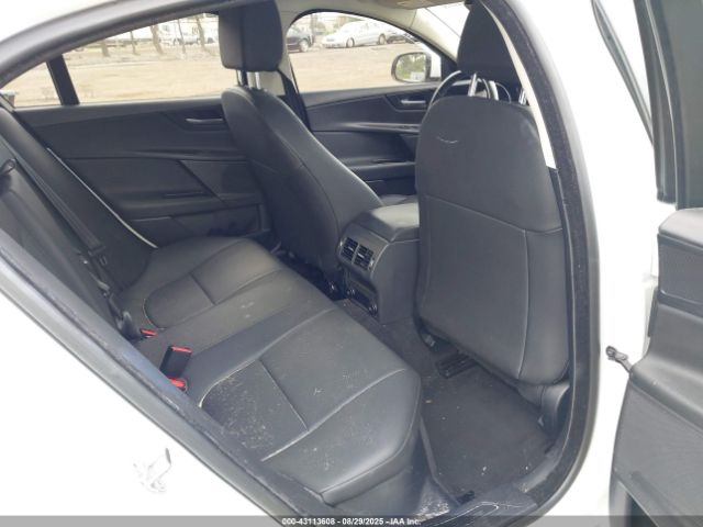 2018 JAGUAR XE SAJAR4FX5JCP31465 Photo 7