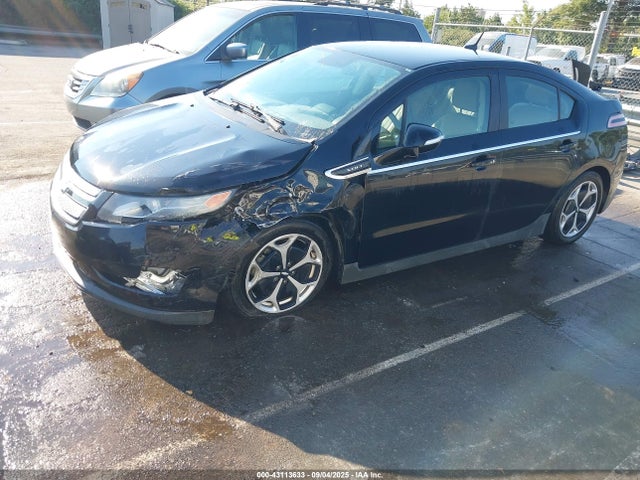 Chevrolet luu - ffv, e-flex, fam 2014 1G1RD6E48EU119451 Image 2