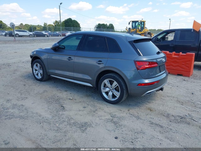 2018 AUDI Q5 WA1ANAFYXJ2025996 Photo 2