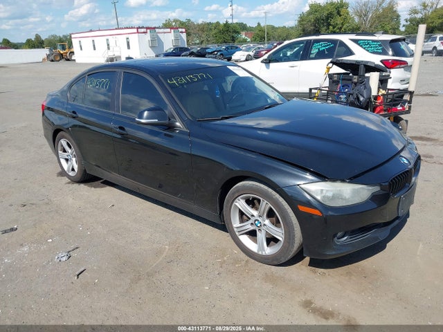 43113771 :رقم المزاد ، WBA3A5C53CF341194 vin ، 2012 Bmw 328i مزاد بيع