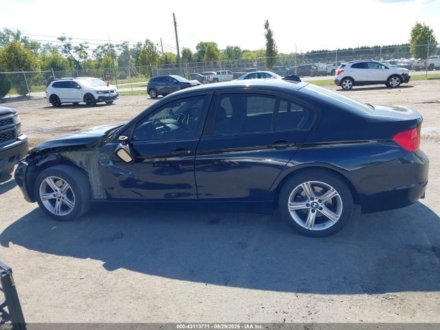 43113771 :رقم المزاد ، WBA3A5C53CF341194 vin ، 2012 Bmw 328i مزاد بيع