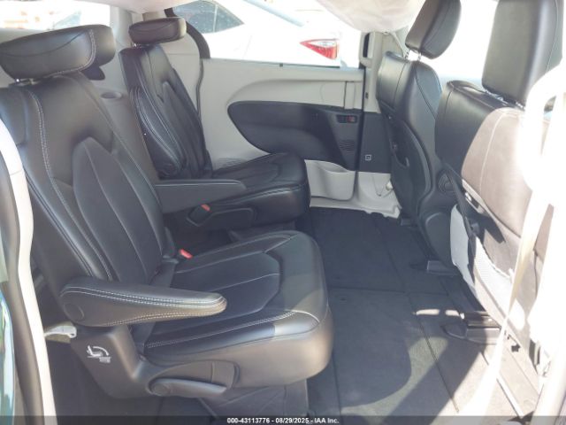 2023 CHRYSLER PACIFICA 2C4RC1BG8PR571752 Photo 7