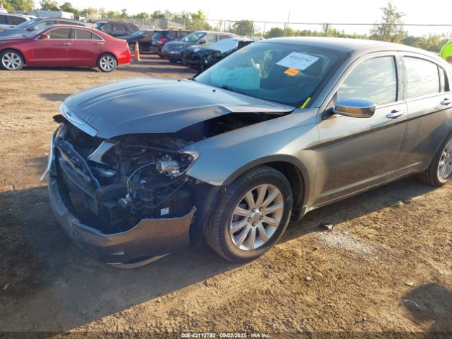 2013 CHRYSLER 200 1C3CCBCG3DN601814 Photo 1