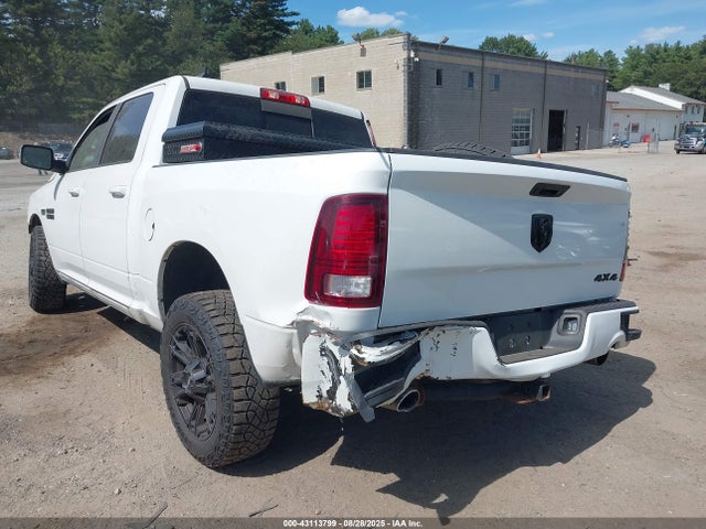 RAM 1500 2018 1C6RR7MT3JS276938 Image 3