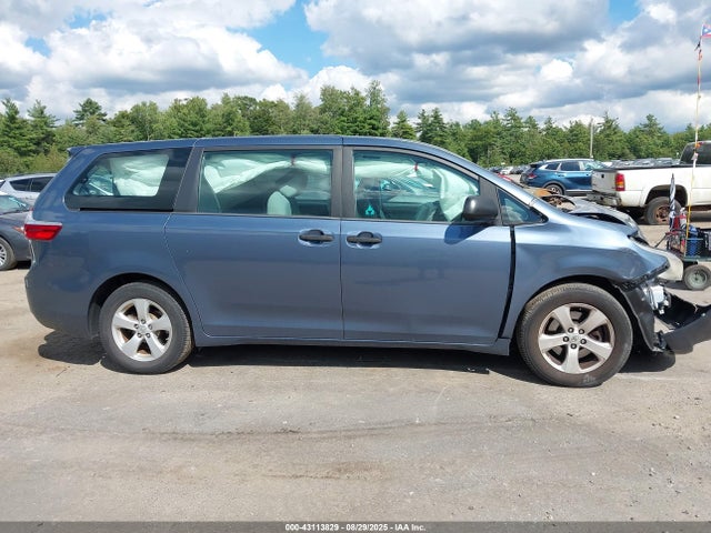 Toyota 2gr-fks 2015 5TDZK3DC8FS623959 Image 13