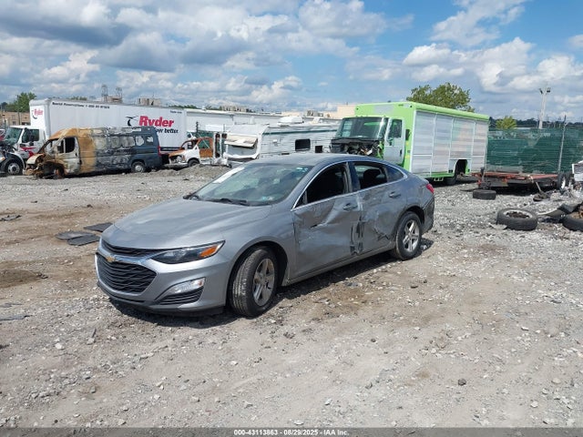 1G1ZC5ST3RF125841 Chevrolet lfv