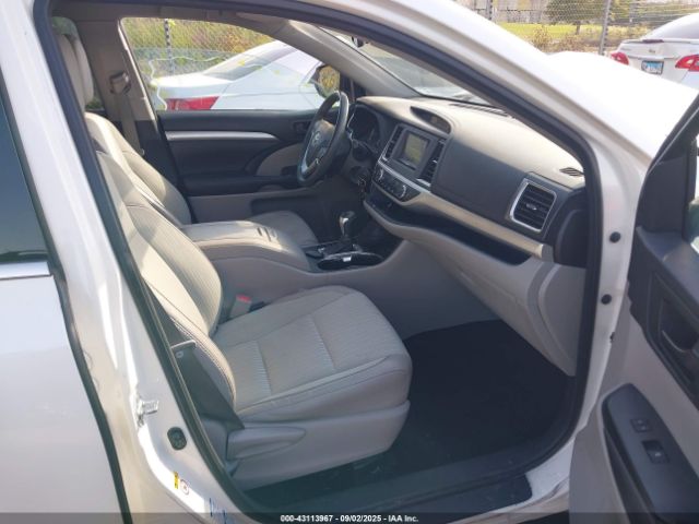 2016 TOYOTA HIGHLANDER 5TDBKRFH0GS258398 Photo 4