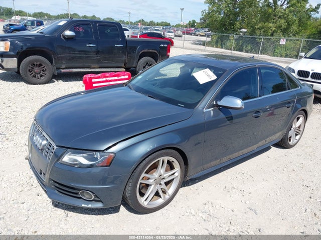 2010 AUDI S4 WAUKGAFLXAA098328 Photo 1