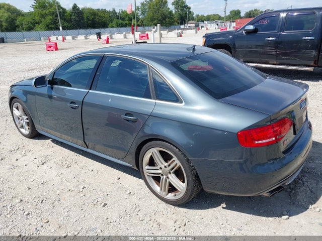 2010 AUDI S4 WAUKGAFLXAA098328 Photo 2