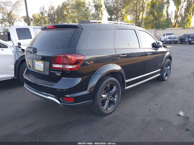 Dodge 2018 2018 3C4PDCGG9JT513632 Image 4