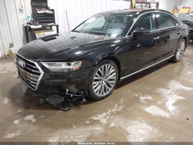 WAU8DAF88KN005959 Audi 2019