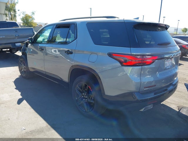 1GNESZKW6RJ137108 Chevrolet lfy