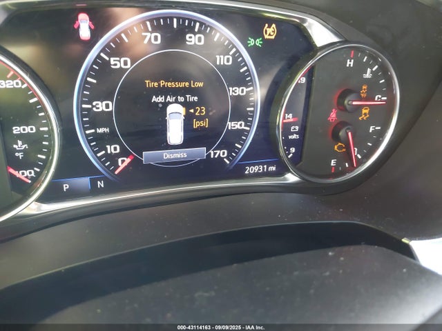 1GNESZKW6RJ137108 Chevrolet lfy