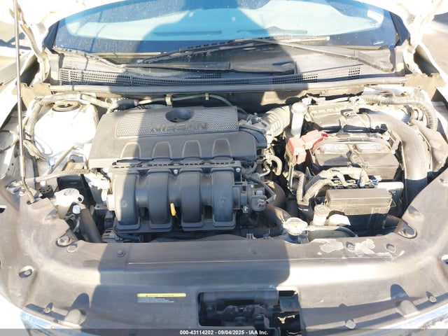 Nissan Sentra 2015 3N1AB7AP0FL689202 Image 10