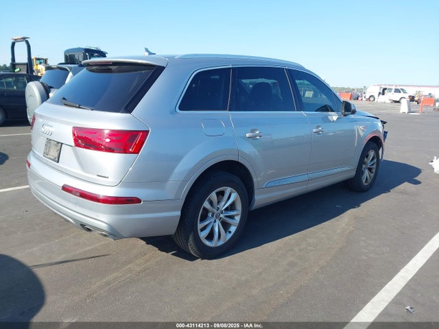 2019 AUDI Q7 WA1AHAF76KD037602 Photo 3
